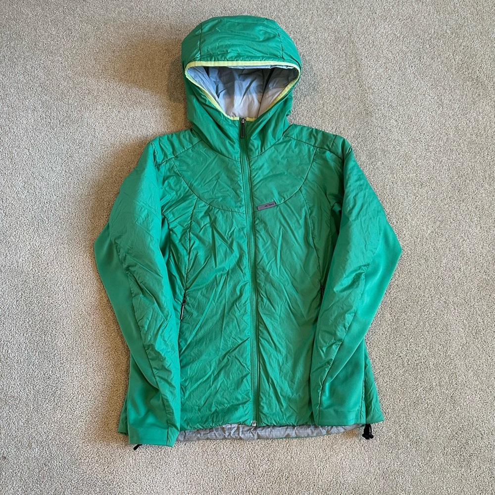 Arc’teryx Puffer Jacket. Women’s M